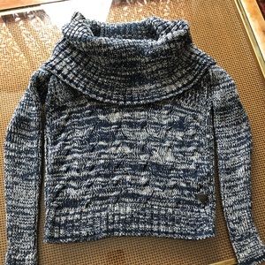 Guess sweater